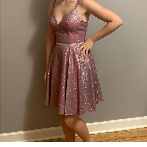 Prom - Picture 4 of 4